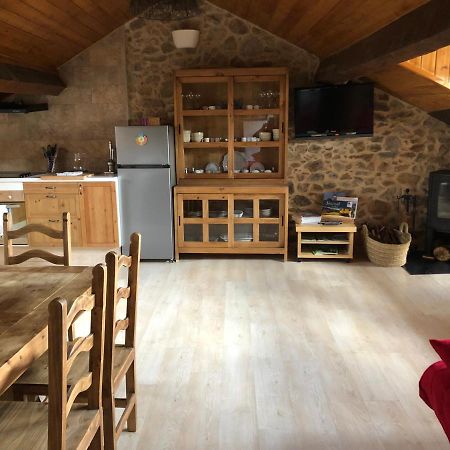 Charmant Appartement Dans Le Village/Coqueto Apartamento En El Pueblecito La Cabanasse Екстер'єр фото