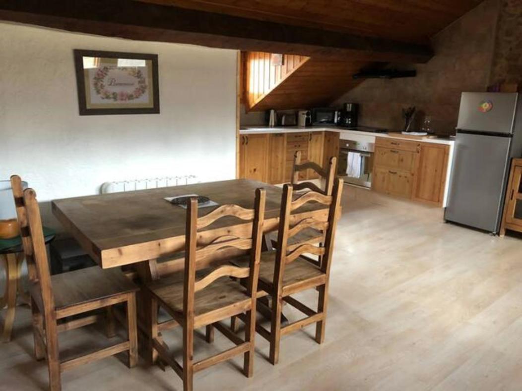 Charmant Appartement Dans Le Village/Coqueto Apartamento En El Pueblecito La Cabanasse Екстер'єр фото